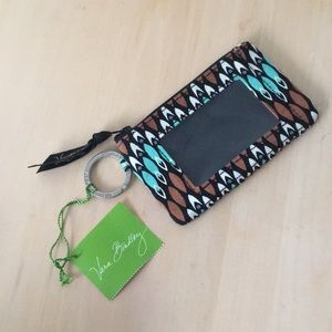 Zip ID Case Sierra Stream Pattern